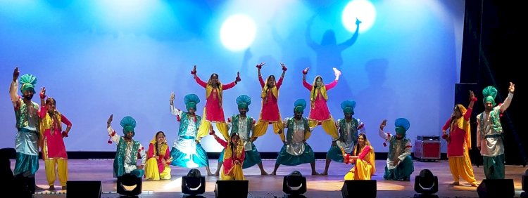 उप मुख्यमंत्री ने 22वीं अखिल भारतीय पुलिस जल क्रीड़ा के उपलक्ष्य पर आयोजित सांस्कृतिक संध्या में शिरकत की