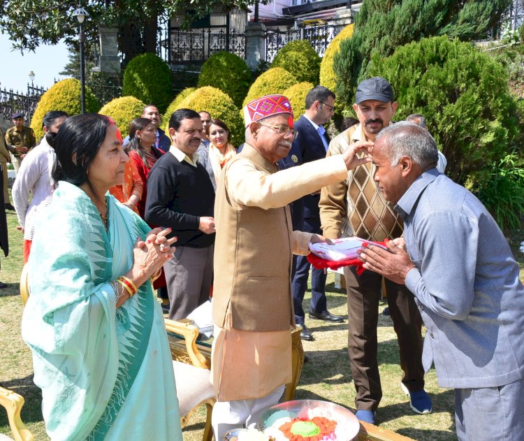राज्यपाल ने होली पर्व पर लोगों को बधाई दी