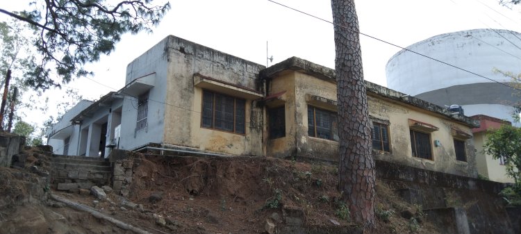प्रस्तावित तहसीलदार कार्यालय की बहुमंजिला इमारत का मामला.......  लोक निर्माण विभाग ने पौने दो करोड़ का टैंडर किया रद्द ........जिला प्रशासन ने भूमि उपलब्ध करवाने में नाकाम......