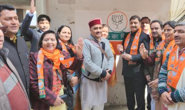 प्रदेश में शुरू हुआ भाजपा का दीवार लेखन कार्यक्रम : कश्यप