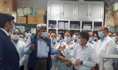 राज्यपाल ने की विकास कार्यों की समीक्षा...... विकास योजनाओं को निर्धारित समयावधि में पूरा करने के दिए निर्देश