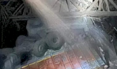 देर रात को धड़ाम से टूटा दनोई पुल..... जिला मुख्यालय से कटा  40 पंचायतों का संपर्क.....