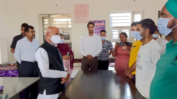 राज्यपाल ने किया नशानिवारण केंद्र का औचक निरीक्षण
