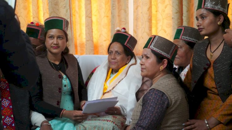 सासंद लोक सभा प्रतिभा सिंह ने किन्नौर जिला के रिकांग पिओ में केंद्रीय पोषित विभिन्न योजनाओं की ली समीक्षा......