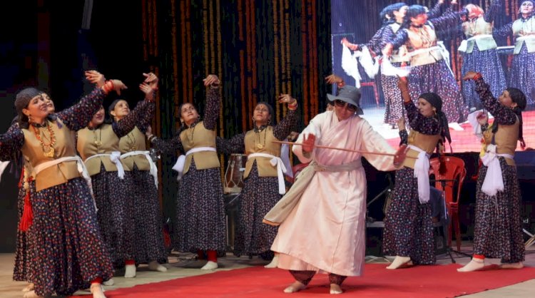 कुल्लू के ऐतिहासिक पीपल जातर वसंतोत्सव मेला का  शुभारंभ.........