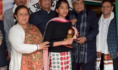 युवाओं को भविष्य की चुनौतियों के लिए तैयार करना प्रदेश सरकार का लक्ष्य - डा. शांडिल 8.18 करोड़ रुपये की लागत से निर्मित होने वाली क्यारी-खिन्न सड़क का शिलान्यास किया