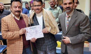 हिमाचल प्रदेश कला के क्षेत्र में भी अग्रणी: रोहित ठाकुर....... महासू आर्ट सोसाईटी के आयोंजन में प्रकाश बादल एवं कलम सिंह कायथ सम्मानित......