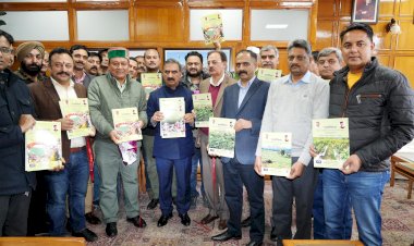 मुख्यमंत्री ने एचपी शिवा परियोजना की प्रचार सामग्री का अनावरण किया