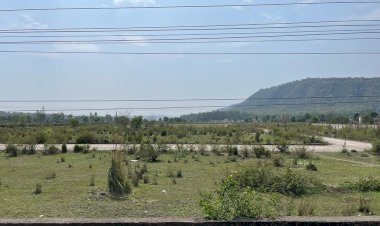 इंडियन टेक्नोमेक की 125 बीधा  जमीन पर लोगों किए अवैध कब्जे....... नीलामी से   पहले कब्जाधारियों के खिलाफ कानूनी कारवाई......