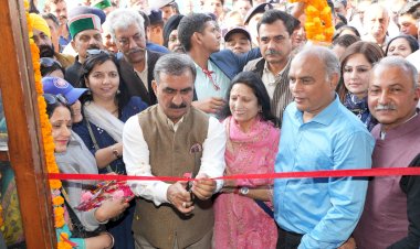 मुख्यमंत्री ने ‘राजीव गांधी-21वीं सदी के दूरदर्शी’ प्रदर्शनी का शुभारंभ किया.......