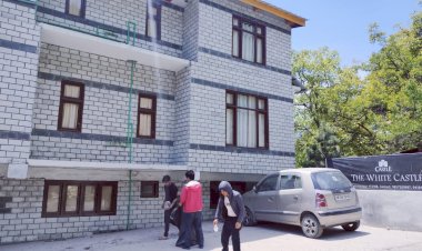 जिला के सभी.......... होटल, होम-स्टे व रैस्तरां इकाई के परिसर में आयोजित किया गया विशेष सफाई अभियान......