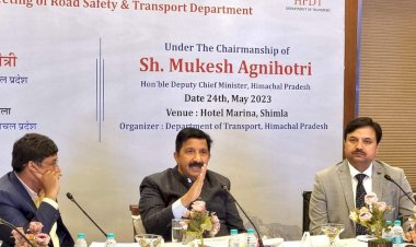 सक्रियता, मानवीय-दृष्टिकोण एवं भ्रष्टाचार के खिलाफ जीरो टॉलरेंस की नीति के साथ कार्य करें अधिकारी: उप मुख्यमंत्री..... सड़क सुरक्षा पर 10 दिनों तक जागरूकता कार्यक्रम का आयोजन किया जायेगा.......