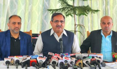 सरकार ने पंजाब और तेलंगाना  का अनुसरण करते हुए डॉक्टरों के लिए एनपीए बंद कर  दिया ........  भाजपा मुख्य प्रवक्ता रणधीर शर्मा ने कांग्रेस सरकार पर जड़े तीन बड़े आरोप.......