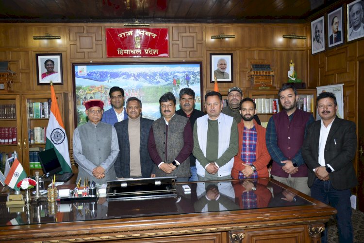 युवाओं को खेल के प्रति जागरूक करने की आवश्यकता: राज्यपाल... हिम स्पोर्ट्स एण्ड कल्चरल एसोसिएशन ने राज्यपाल से भेंट की....