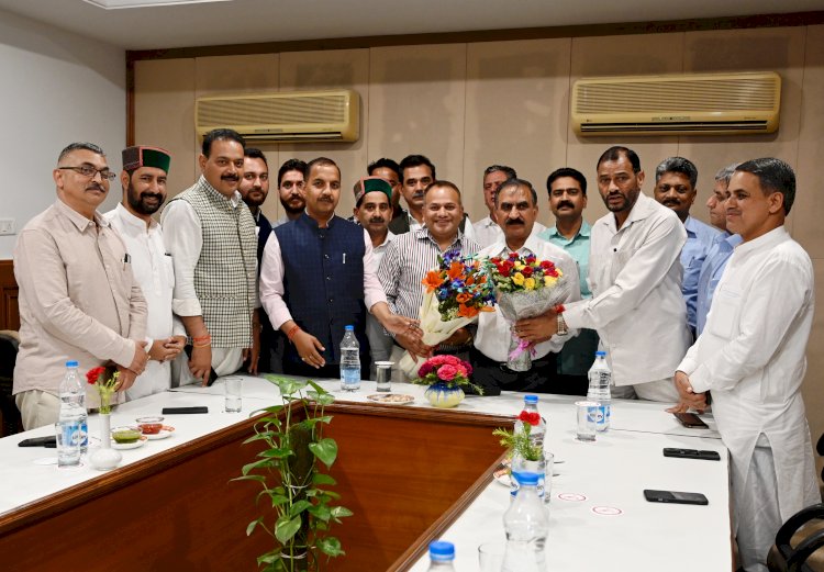 प्रथम बार निर्वाचित विधायक एसोसिएशन ने........ नई दिल्ली में मुख्यमंत्री से भेंट की