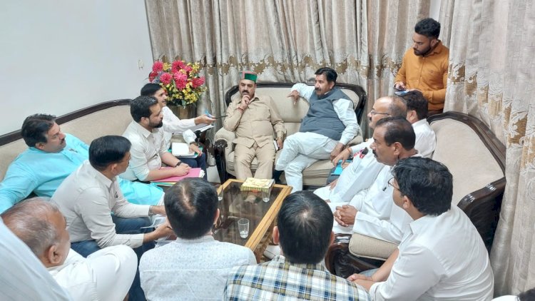 जिला परिषद कर्मचारी, अधिकारी महासंघ ऊना के प्रतिनिधिमंडल ने उप मुख्यमंत्री से भेंट की