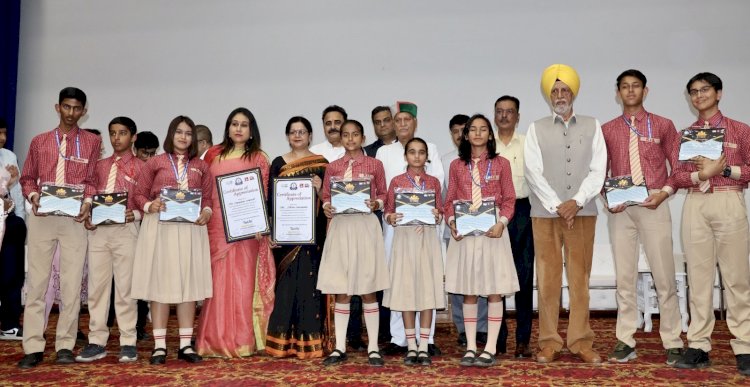 शिक्षा क्षेत्र में अग्रणी राज्य के रूप में उभर रहा है हिमाचल प्रदेश: प्रो. चन्द्र कुमार