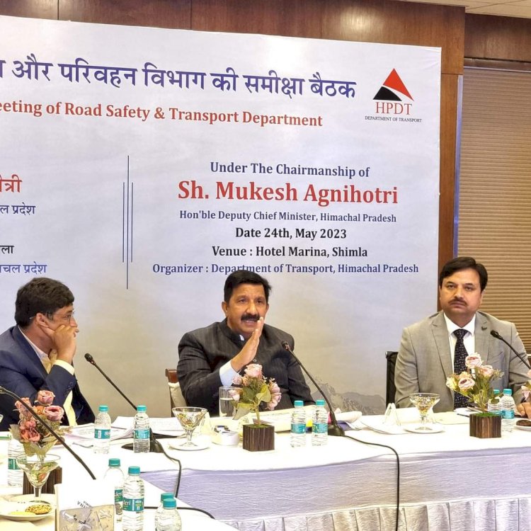 सक्रियता, मानवीय-दृष्टिकोण एवं भ्रष्टाचार के खिलाफ जीरो टॉलरेंस की नीति के साथ कार्य करें अधिकारी: उप मुख्यमंत्री..... सड़क सुरक्षा पर 10 दिनों तक जागरूकता कार्यक्रम का आयोजन किया जायेगा.......