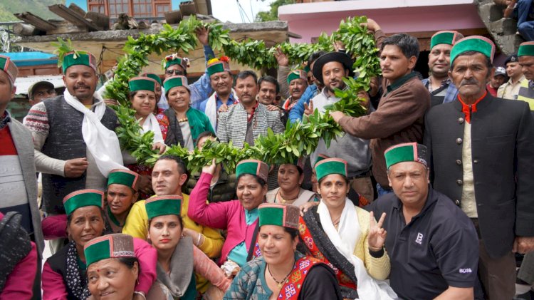 सरकार भूमिहीन लोगों को नो-तोड़ के तहत भूमि उपलब्ध करवाने की दिशा में निरंतर कार्य कर रही है...... जिला किन्नौर के बागवानों को 50 करोड़ रुपये खर्च कर प्रदान किए जाएंगे 20 लाख पौधे - जगत सिंह नेगी.........