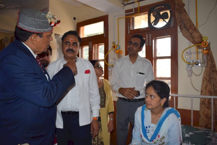 स्वास्थ्य मंत्री ने किया सिविल अस्पताल देहरा का निरीक्षण.... बोले... प्रदेश में स्वास्थ्य सुविधाओं पर व्यय होंगे 3139 करोड़...