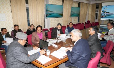 अल्पसंख्यक वित्त एवं विकास निगम, चिकित्सा सेवाएं निगम तथा महिला विकास निगम के निदेशक मंडल की बैठक की अध्यक्षता की... शांडिल ने .....