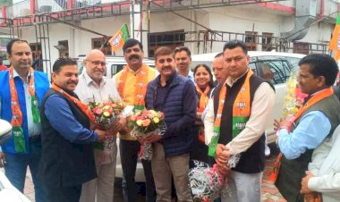 भाजपा ने देश को ओ.बी.सी. समुदाय से.... पहला प्रधानमंत्री दिया : खन्ना