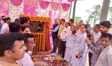 नाहन विधानसभा क्षेत्र में सभी रूके हुये .........विकास कार्य पुनः शुरू होंगे-अजय सोलंकी....