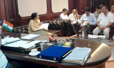 जिला में 5,940 दिव्यांगजनों को मिल रहा सामाजिक सुरक्षा पेंशन योजना का लाभ - डीसी....... जिला सतर्कता एवं प्रबोधन समिति की समीक्षा बैठक आयोजित.....