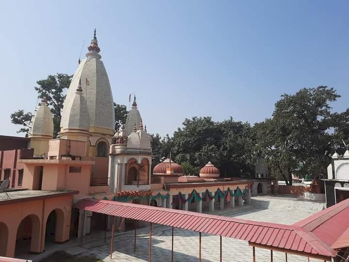काली स्थान शक्ति पीठ.......जहां काली मां साक्षात विराजमान है .. -रियासत काल में स्थापना पिंडी स्वरूप मां की यहां की थी ......