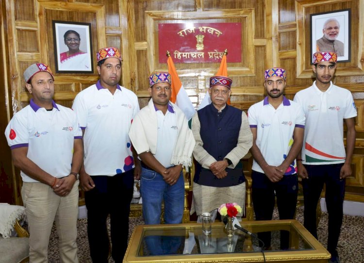 विशेष ओलम्पिक प्रतिभागियों ने राज्यपाल से शिष्टाचार भेंट की.....