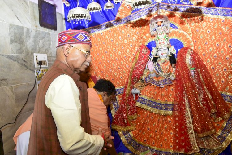 हिमाचल के लोगों का देवी-देवताओं पर अटूट श्रद्धा........ राज्यपाल ने खडुल में जगत तारणी माता मंदिर में धार्मिक अनुष्ठान में लिया भाग.....