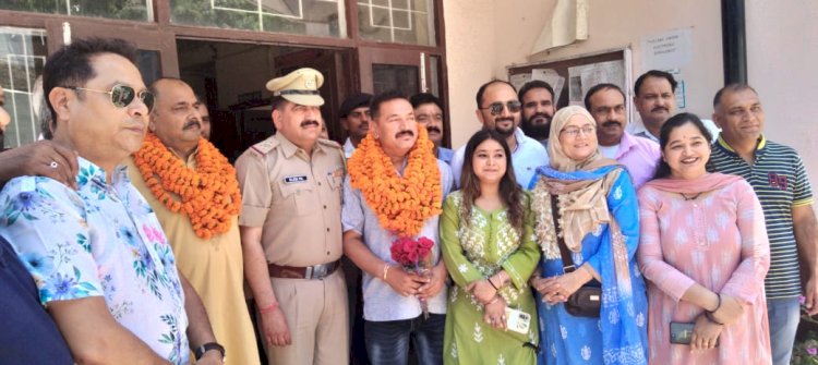 नरेंद्र तोमर बने सड़क सुरक्षा क्लब के अध्यक्ष..... सड़कों किनारे पार्क वाहनों को हटाकर जाम से दिलाएंगे निजात......