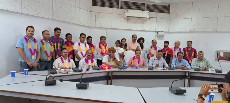 भाग सिंह प्रधान, राजेश वरिष्ठ उपप्रधान व वरूण महासचिव चुने.....अराजपत्रित कर्मचारी महासंघ शहरी इकाई ऊना चुनाव.....