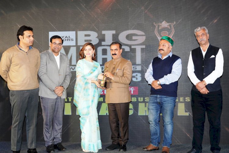देश-विदेश में नाम कमाने वाली...... हिमाचली हस्तियों को किया सम्मानित...... कल्याणकारी योजनाओं के प्रचार-प्रसार में मीडिया की भूमिका महत्वपूर्ण: मुख्यमंत्री