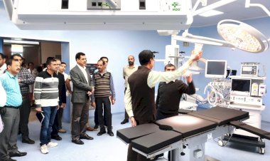 मुख्य संसदीय सचिव ने सुपर स्पेशलिटी अस्पताल में आयोजित बैठक की अध्यक्षता की.........विभागों को स्थानांतरित किया जायेगा....