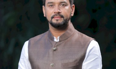 हिमाचल में ख़राब मौसम से उपजे हालातों पर केंद्र की पूरी नज़र........ केंद्रीय मंत्री श्री अनुराग ठाकुर ने मुख्यमंत्री व भाजपा प्रदेश अध्यक्ष से बाढ़-बारिश को लेकर की फ़ोन पे बात  : अनुराग ठाकुर