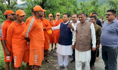 राजबन में प्रवासी मजदूरों को डिफेंस चॉपर ने बचाया......