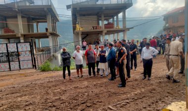 राज्यपाल ने शामती में भारी वर्षा से हुई क्षति का लिया जायज़ा