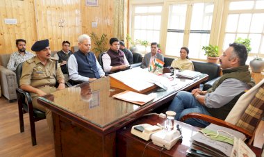 राज्य सरकार संकट की घड़ी में....... प्रदेशवासियों के साथ है: रोहित ठाकुर.......