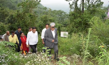 सोलन ज़िला में भारी वर्षा से अभी तक 190 करोड़ रुपए से अधिक का नुक्सान...... प्राकृतिक आपदा से सीख लेना आवश्यक  डॉ. शांडिल