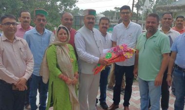 नुक्सान का तुरंत आकलन करें और तेजी से करवाएं मरम्मत कार्य....... समीक्षा बैठक के दौरान विधायक इंद्र दत्त लखनपाल ने अधिकारियों को दिए निर्देश.....