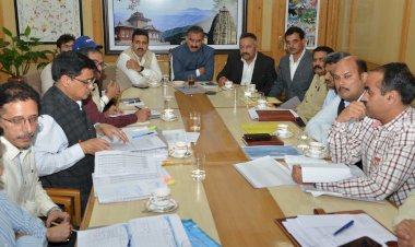 सेब उत्पादक क्षेत्रों में सड़क बहाली को दी जाएगी प्राथमिकता: मुख्यमंत्री