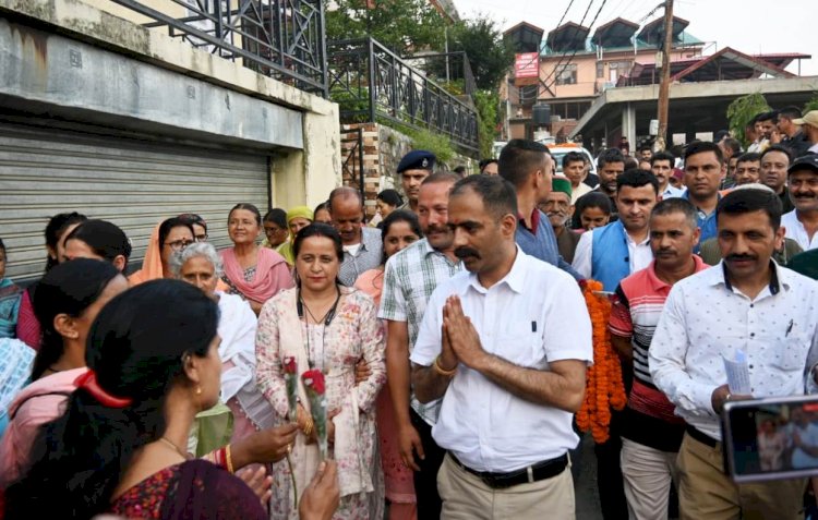 अश्वनी खड्ड से चाखडा, ख़ील, पधेची संपर्क सड़क का.... निर्माण किया जाएगा तीन चरणों में....अनिरुद्ध सिंह...