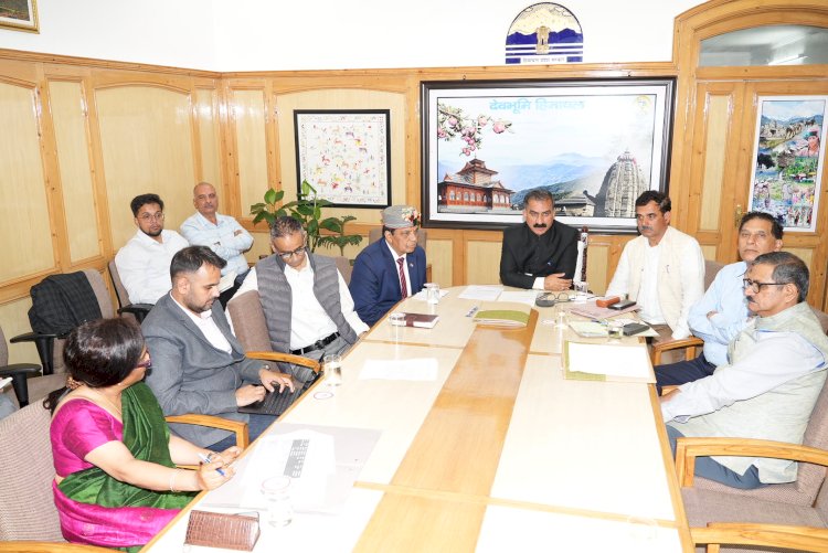 चिकित्सा महाविद्यालयों में कैजुअल्टी विभाग आपातकालीन चिकित्सा विभाग में होंगे स्तरोन्नतः मुख्यमंत्री