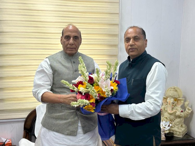 रक्षा मंत्री और सड़क परिवहन मंत्री से मिले पूर्व मुख्यमंत्री जयराम ठाकुर आपदा में प्रदेश की मदद के लिए जताया आभार......