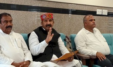 सत्य को परेशान किया जा सकता है पराजित नहीं-मुकेश अग्निहोत्री.....