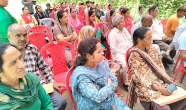 ग्राम पंचायत हीरापुर में अनुसूचित जाति, जनजाति अत्याचार निवारण अधिनियम पर जागरुकता शिविर का आयोजन