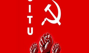 भारत छोड़ो आंदोलन का ऐतिहासिक दिन आज..... ट्रेड यूनियंस के राष्ट्रीय आवान पर मजदूरों का विरोध प्रदर्शन......