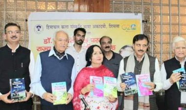 वरिष्ठ साहित्यकारा एवं लेखिका प्रोमिला भारद्वाज के अब तक प्रकाशित हो चुके छः काव्य संग्रह......