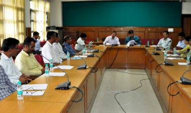 अस्वच्छ शौचालयों का सर्वेक्षण पूर्ण ......ज़िला में कोई भी मैनुअल स्केवेंजर नहीं ..... मैनुअल स्केवैंजर्स  समिति की प्रथम बैठक आयोजित.....